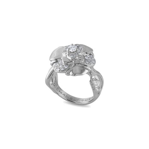 Vintage Chanel 18k White Gold Camelia Diamond Ring // Ring Size: 5.5 ...