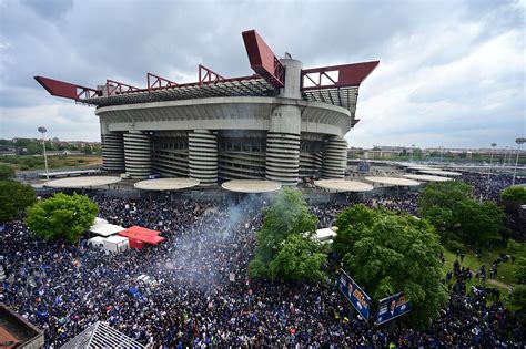 Inter & AC Milan leaning towards accepting San Siro renovation plans