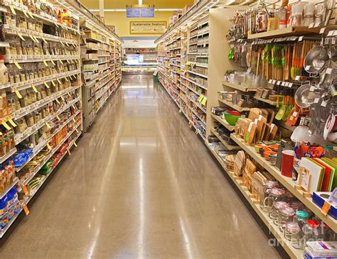 Grocery Store Aisle Photograph by David Buffington