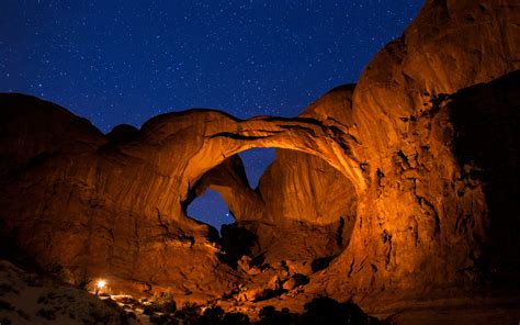 Arches National Park at Night, Utah, USA widescreen wallpaper