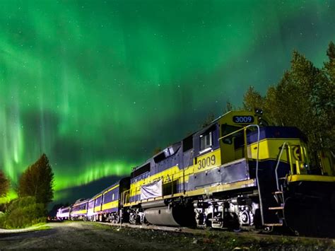 Alaska Northern Lights Aurora Train | Alaska Rail Vacations