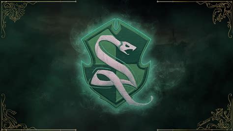 Slytherin House Crest Wallpaper