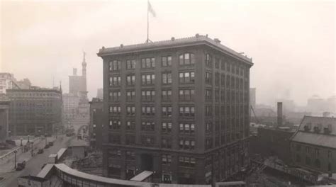 Indiana 11,000-ton building rotated 90 degrees with employees still working inside