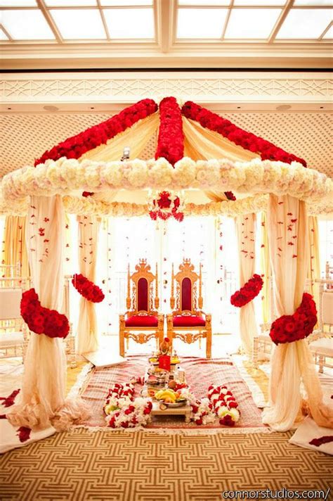 Trending Bengali Theme Decoration Ideas For Wedding