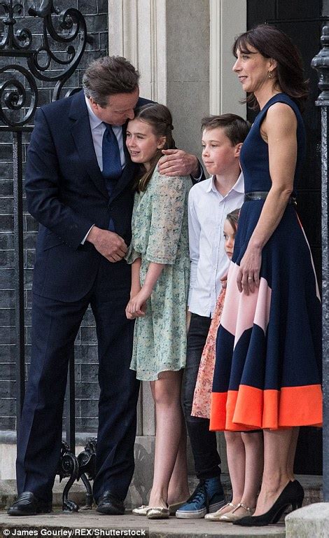 David Cameron's daughter Florence steals the show during farewell speech outside No 10 | Daily ...