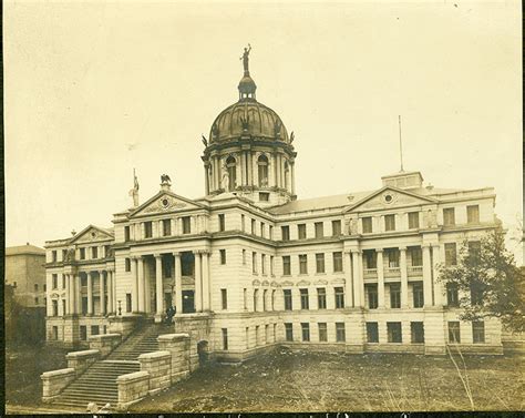 Historical Courthouse Gallery - McLennan County Historical Commission