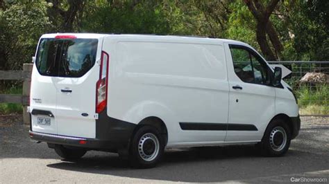 Review - 2015 Ford Transit Custom Review