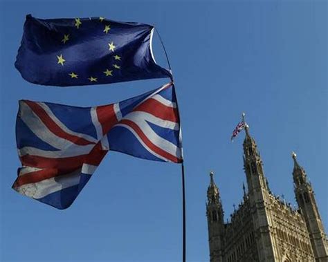 EU lawmakers approve post-Brexit trade treaty