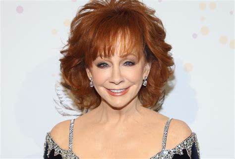 Reba Looks Completely Unrecognizable in Early Career Photo - Parade