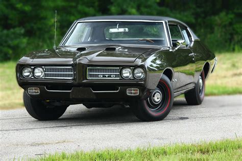 1969 Pontiac GTO Ram Air IV | Sunnyside Classics | #1 Classic Car ...