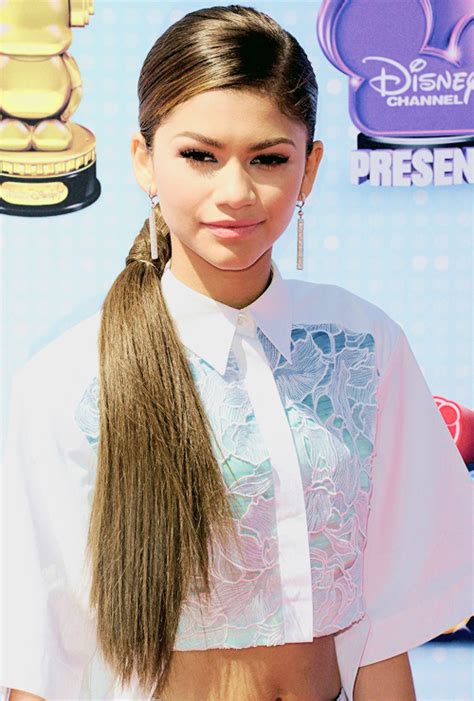 Zendaya Radio Disney Music Awards (April 27, 2014) - Zendaya Coleman ...