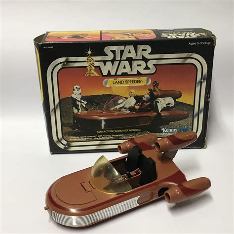 Star Wars, Luke's landspeeder. It had tricycle gear plastic wheels ...