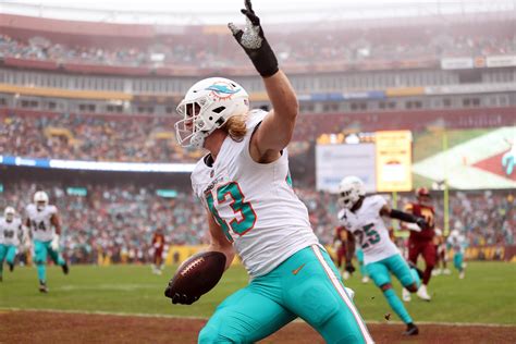 "Hard Knocks" Highlights Miami Dolphins' Andrew Van Ginkel | Miami New Times