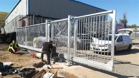 Electric Gate Installation & Automatic Driveway Gate Installers