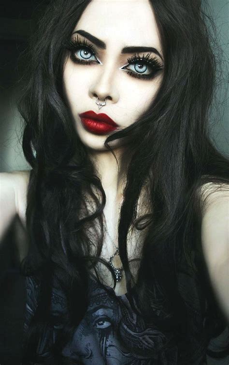 The Black Rose | Halloween makeup pretty, Vampire makeup, Halloween makeup inspiration