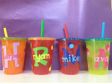 Personalized kids cup~vinyl. Perfect party favor. | Personalized kids cups, Kids cups ...