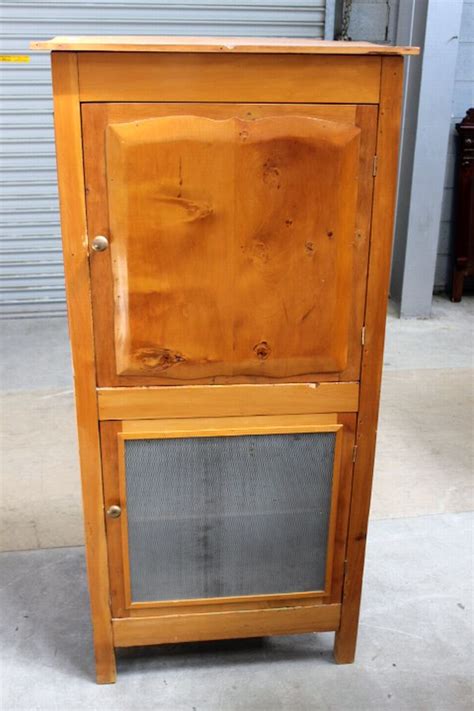 Huon pine two door meat safe - Special Antique Auction - Gowans ...