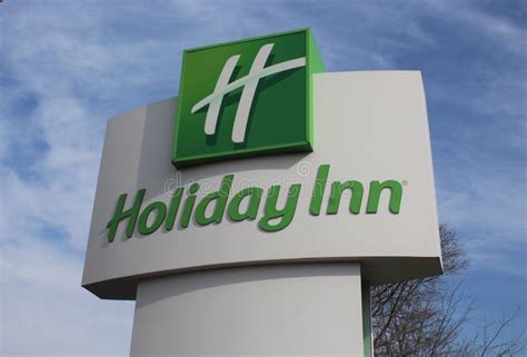 Sign and Logo of Holiday Inn Hotel Chain Editorial Photography - Image ...