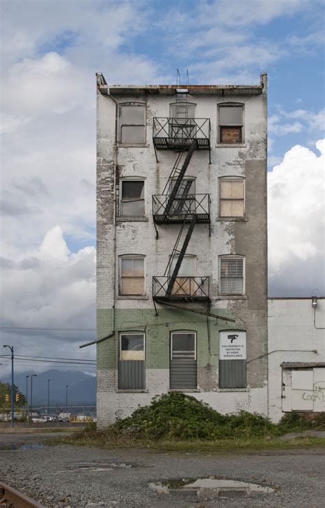 Old Apartment Building - Cityscape & Urban Photos - Murray's photoblog images