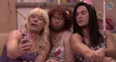 Watch Jimmy Fallon, Seth Rogen and Zac Efron take a selfie | Salon.com