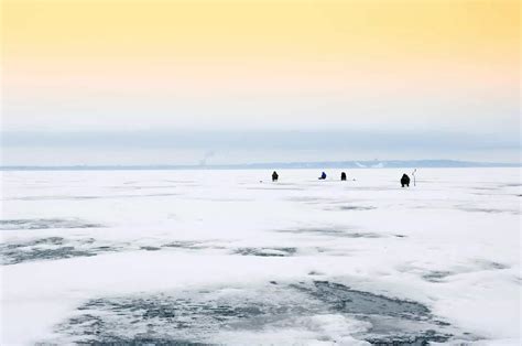 All About Ice Fishing in Maine - 8 Lakes plus Tips & Tricks