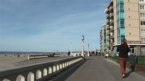 Seaside Promenade by the beach in Oregon image - Free stock photo - Public Domain photo - CC0 Images