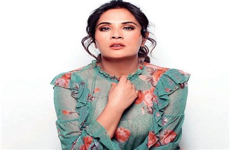 Richa Chadda Age, Family, Husband, Biography, Movies, Web Series - BREEZEMASTI