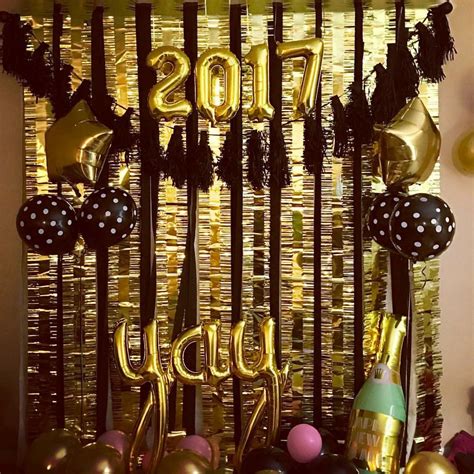 New Years Eve Photo Booth | New year's eve backdrop, New year backdrop ...