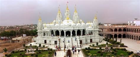 Muli & Bhujodi Swaminarayan Temple Tour Packages at Kutch