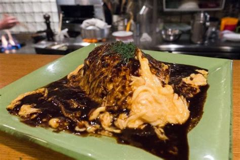 Kichi Kichi Omurice: Legendary Viral Fluffy Omurice in Kyoto