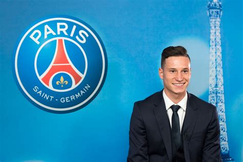 OFFICIAL: PSG sign Julian Draxler