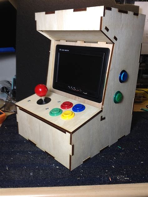 Porta-Pi: Build Your Own Mini Arcade Cabinet Using A Raspberry Pi | Bit Rebels