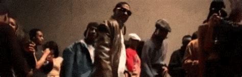 13 GIFs That Show Usher's Dance Move Evolution Through The Years ...