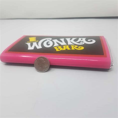 1971 Willy Wonka Candy "Wonka Bar" WITH CHOCOLATE + Golden Ticket Replica - CyberWonka.com