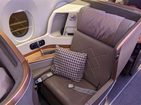 Singapore Airlines Business Class: What to Know - NerdWallet