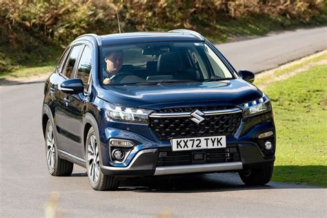 2023 Suzuki S-Cross Hybrid Review - Automotive Daily