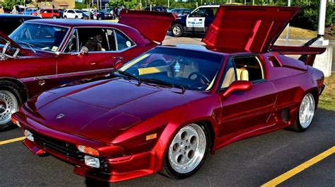 Lamborghini Jalpa - Information and photos - MOMENTcar