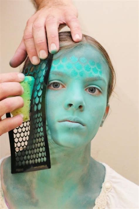 mermaid face Paint | Mermaid Princess Face Painting Easy, Face Painting ...