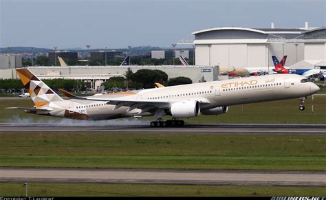 Airbus A350-1041 - Etihad Airways | Aviation Photo #5520861 | Airliners.net