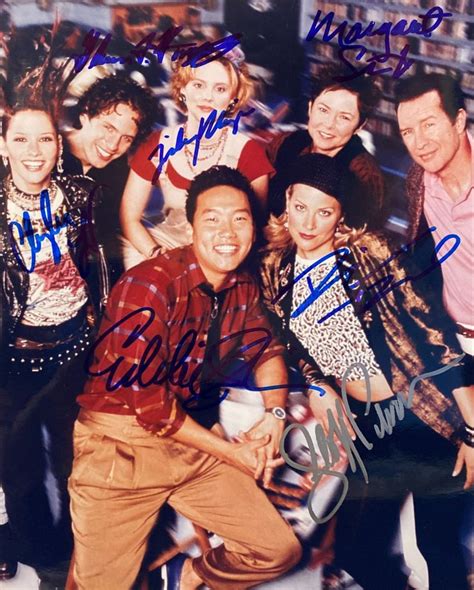 That '80s Show cast signed photo | EstateSales.org