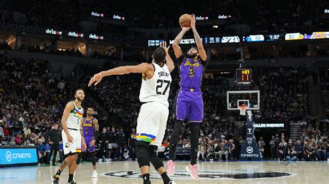 NBA highlights: Injured AD carries Lakers to a comeback win - CGTN