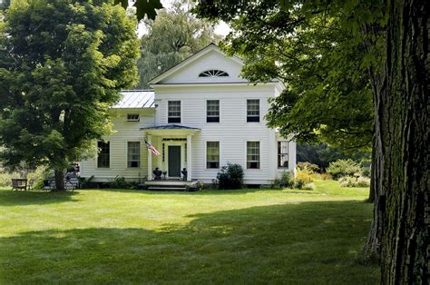 Type Of House: Farmhouse