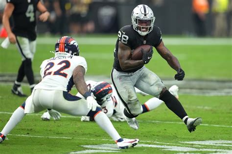 How the Las Vegas Raiders can beat the Denver Broncos defense - Sports ...