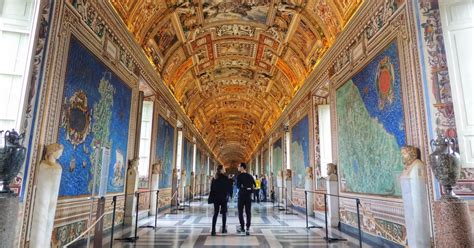 Early Morning Vatican with Sistine Chapel Semi-Private Tour - Through Eternity Tours