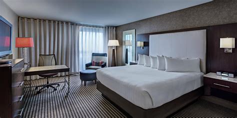 Hyatt Regency DFW (Dallas, TX): What to Know BEFORE You Bring Your Family