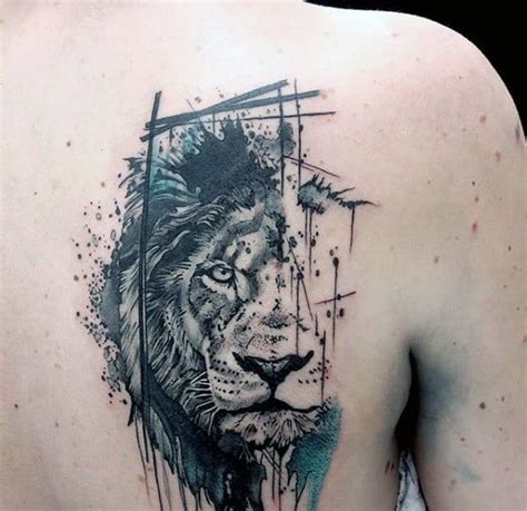 50 Lion Back Tattoo Designs For Men - Masculine Big Cat Ink Ideas