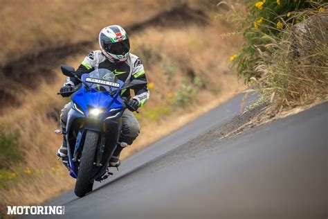 Yamaha YZF-R15 V4.0 Review: Blue Streak - Motoring World