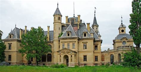 25 Best Hungarian Castles, Palaces and Manor Houses (Photos)