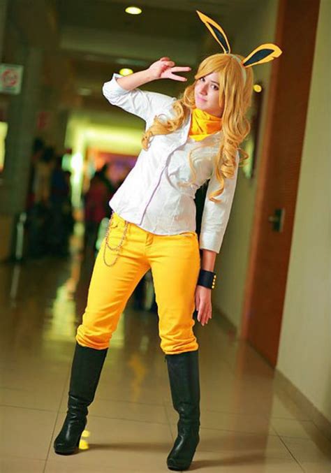 Amazing Jolteon Costume-12 Amazing Pokemon Cosplays Ever