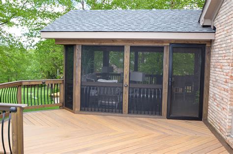 American Deck & Sunroom | Screened Rooms: Pros and Cons